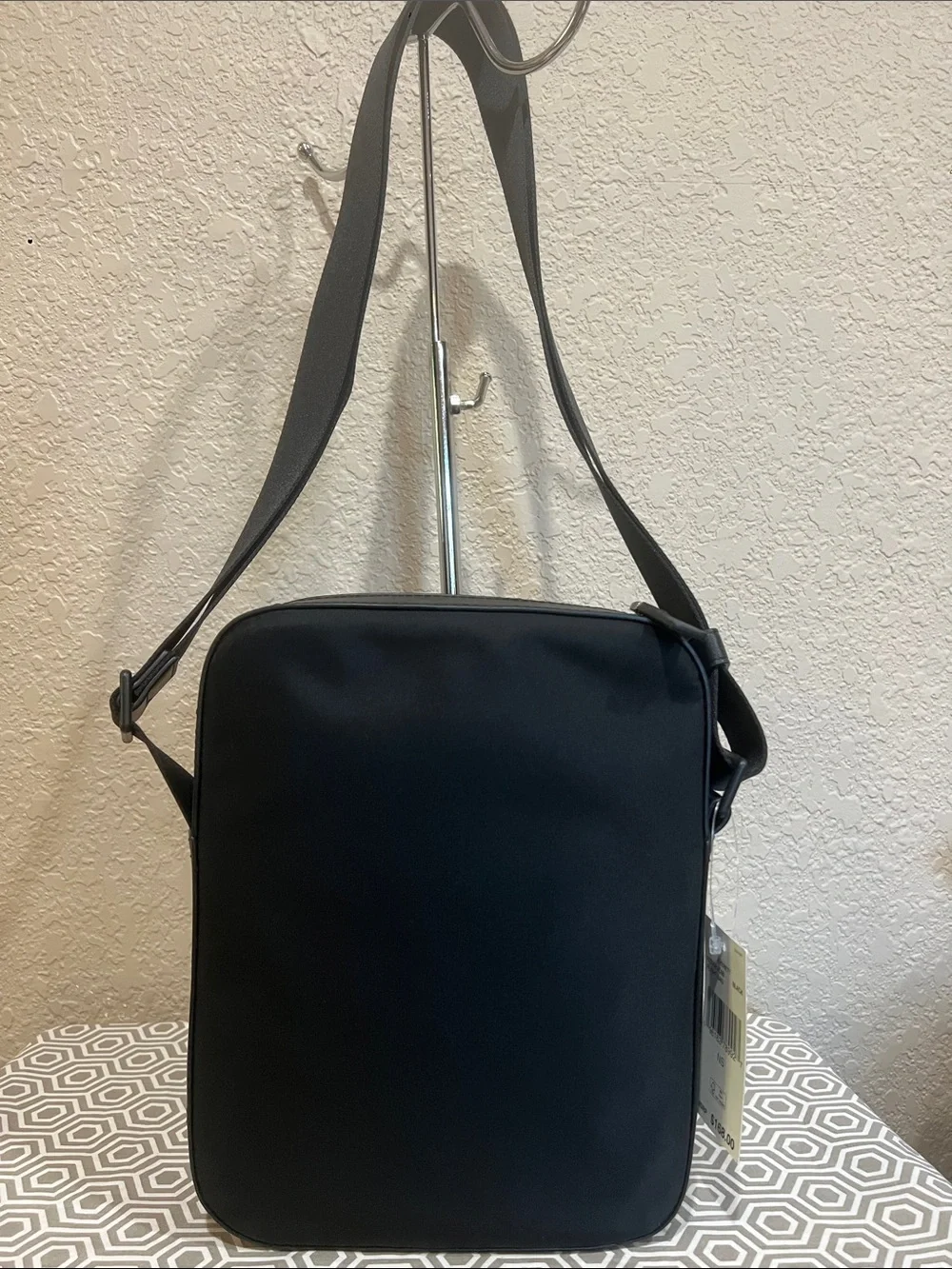 Michael Kors Men's Everett Flight Black Crossbody Bag